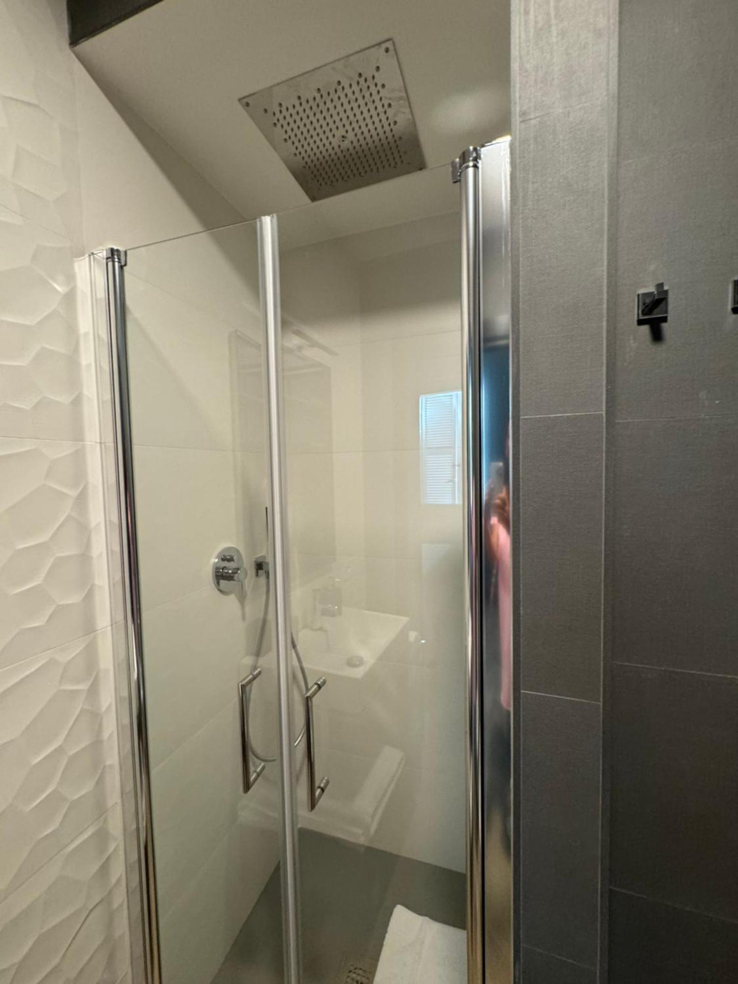 Sky Luxury Rooms Nettuno Kültér fotó
